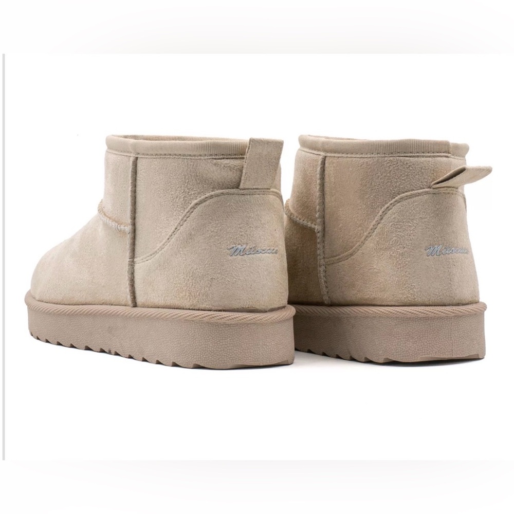 Suede Ankle High winter Boots (ugg-inspired) - Picture 2 of 4